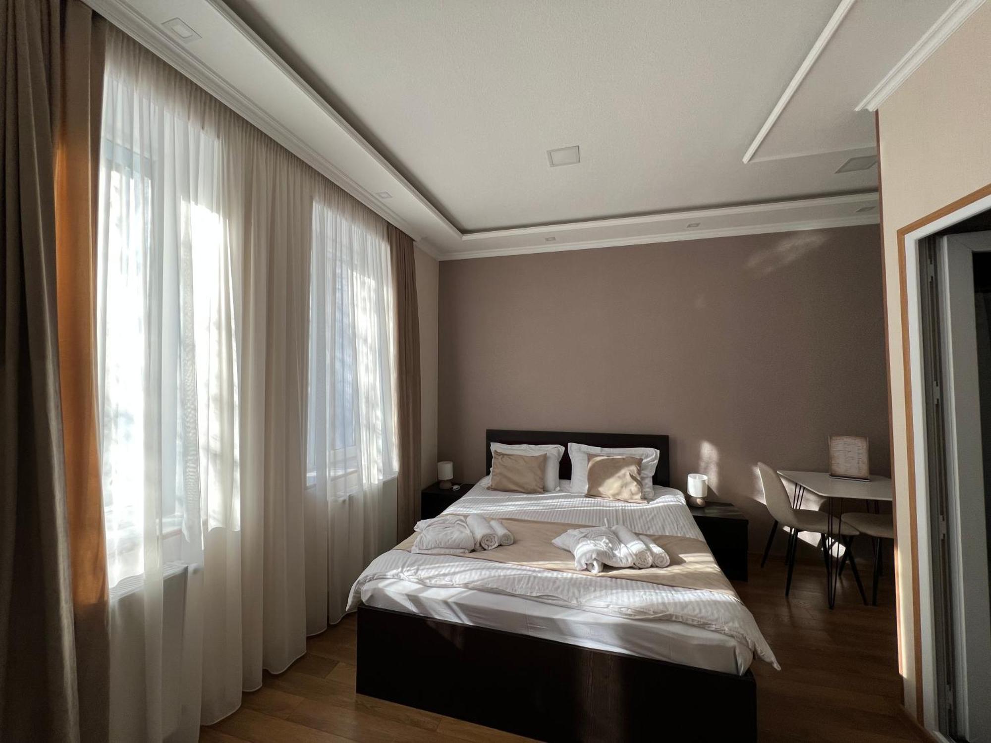 Serenity Likani Villa Hotel Borjomi Ngoại thất bức ảnh