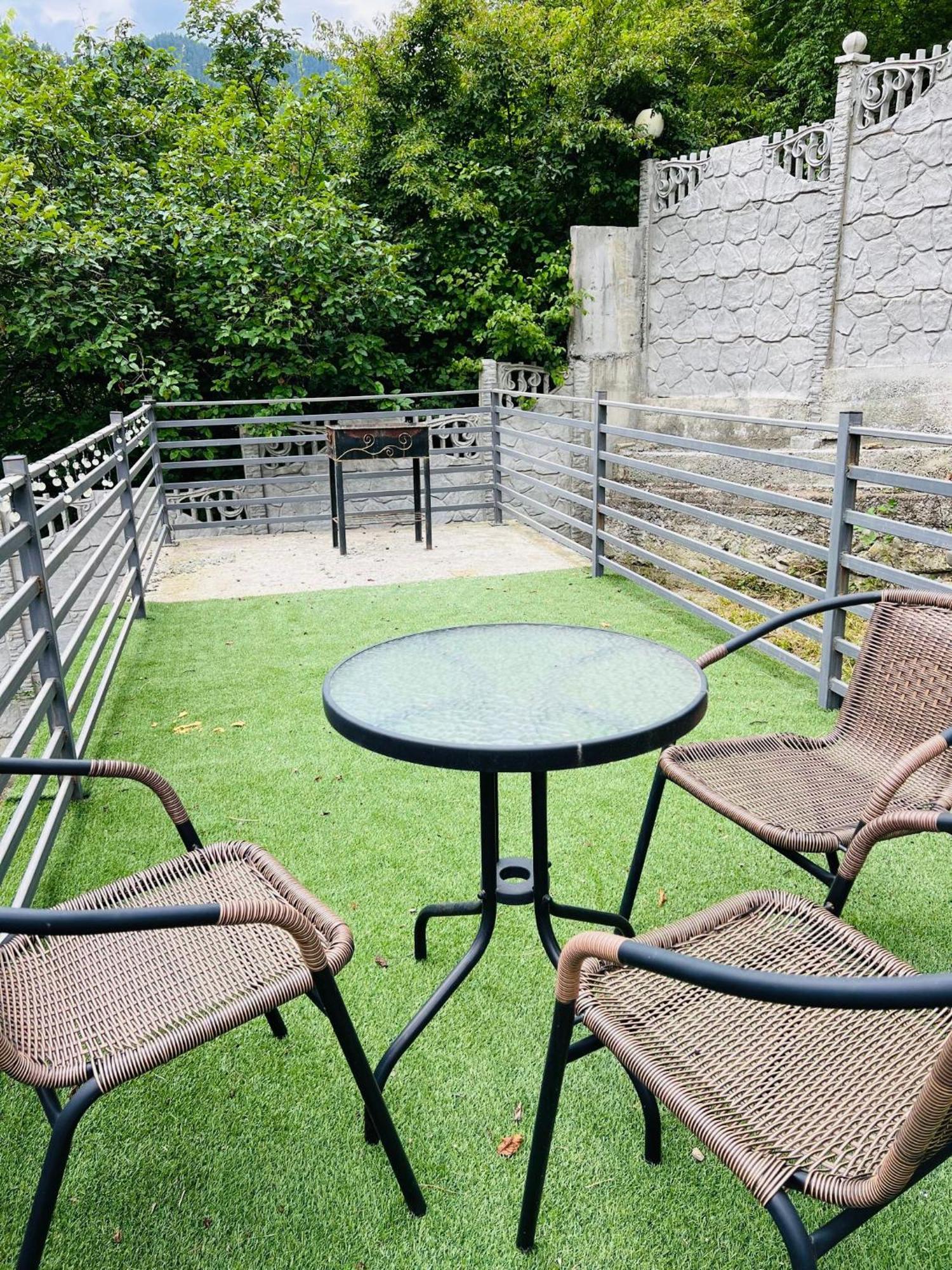 Serenity Likani Villa Hotel Borjomi Ngoại thất bức ảnh